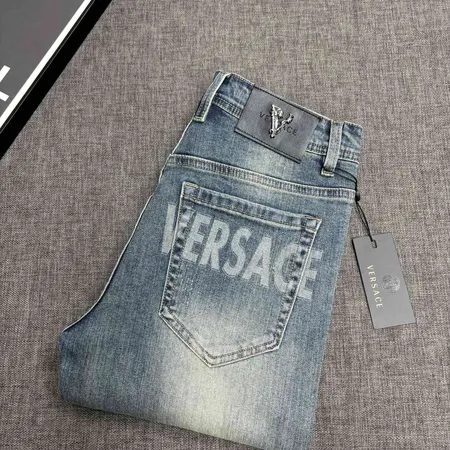 ヴェルサーチ ジーンズ