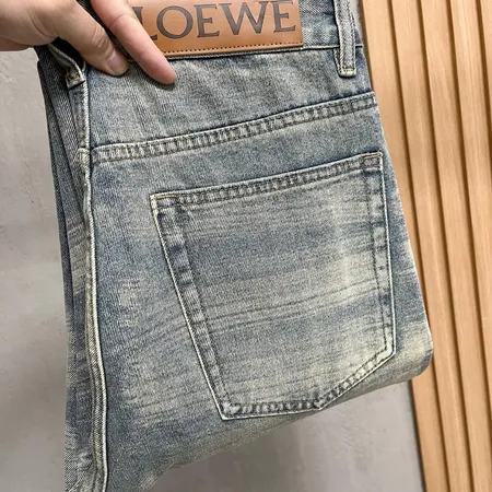 ロエベ ジーンズ