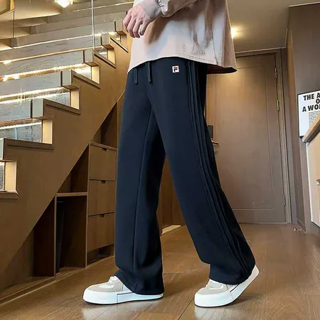 フィラ カジュアルパンツ