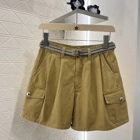 ミュウミュウ ショートパンツ