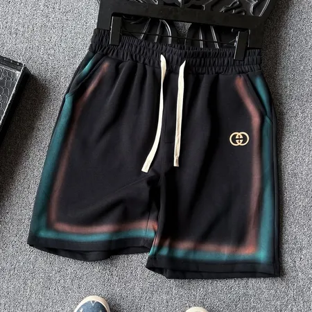 グッチ ショートパンツ