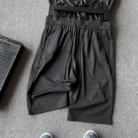 ロエベ ショートパンツ