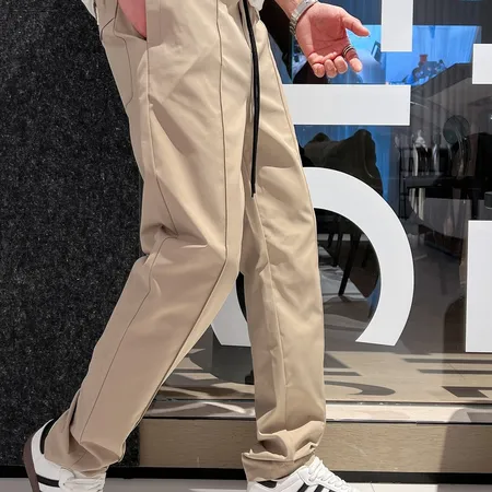 ジバンシィ トレーニングパンツ