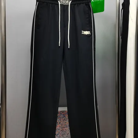 ディオール トレーニングパンツ