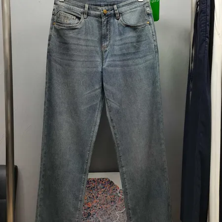 ミュウミュウ ジーンズ