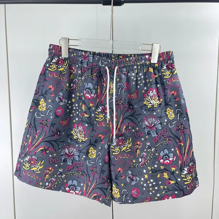 グッチ ショートパンツ