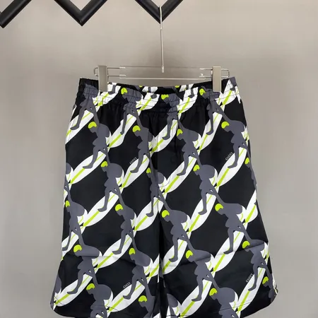 グッチ ショートパンツ