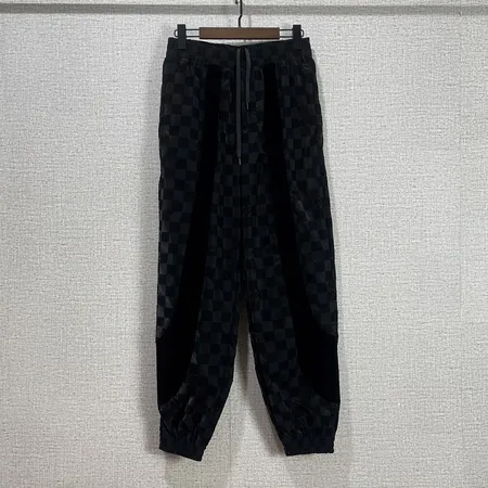 ルイヴィトン カジュアルパンツ