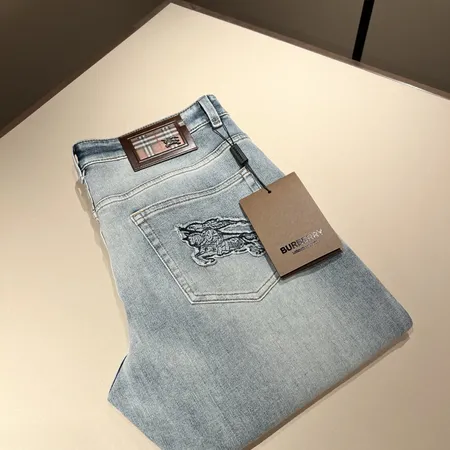 バーバリー ス ジーンズ