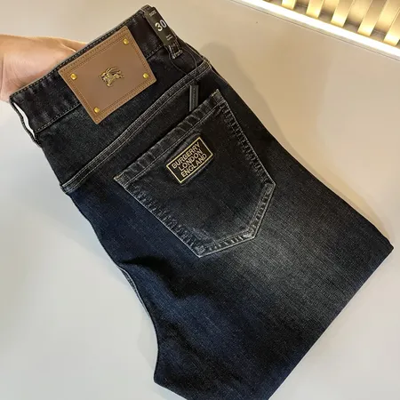 バーバリー ス ジーンズ