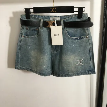 セリーヌ ショートパンツ