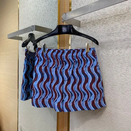 グッチ ショートパンツ