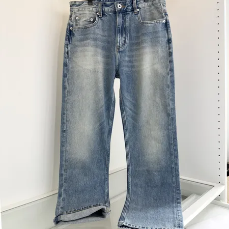 ヴァレンティノ ジーンズ