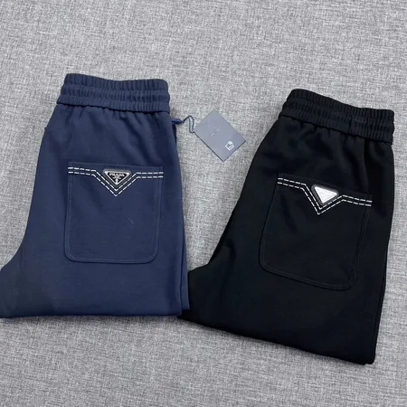 プラダ カジュアルパンツ