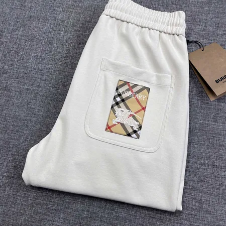 バーバリー ス カジュアルパンツ