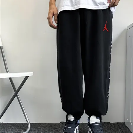 アディダス カジュアルパンツ