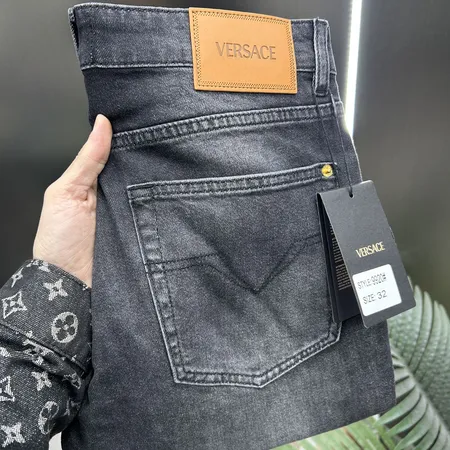 ヴェルサーチ ジーンズ