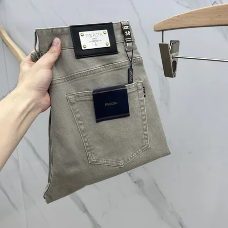 プラダ ジーンズ