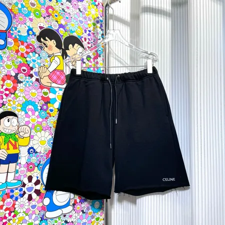 セリーヌ ショートパンツ