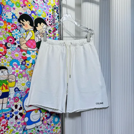 セリーヌ ショートパンツ