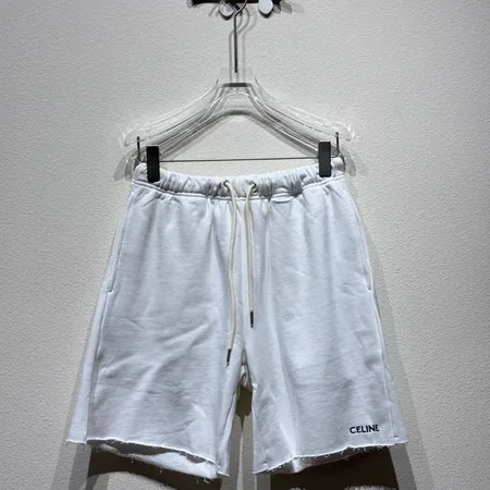 セリーヌ ショートパンツ