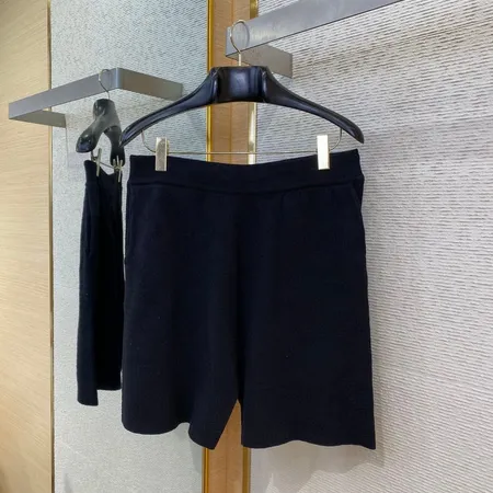 ルイヴィトン ショートパンツ