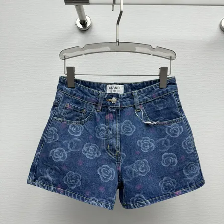 シャネル ショートパンツ