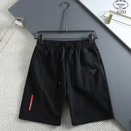 プラダ ショートパンツ