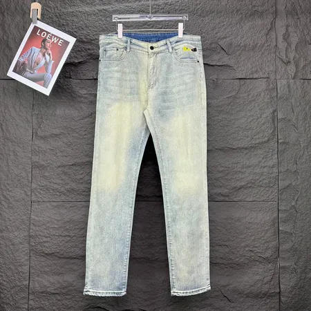 フェンディ ジーンズ