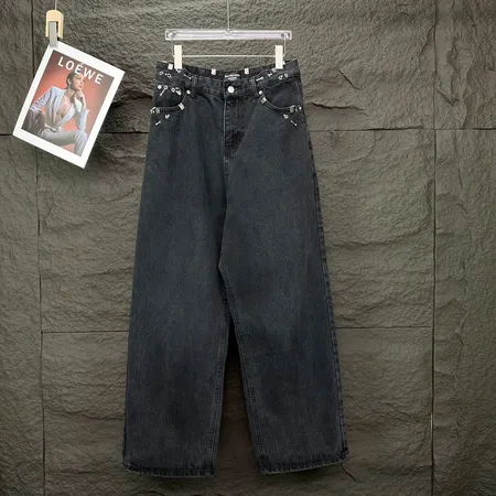 バレンシアガ ジーンズ