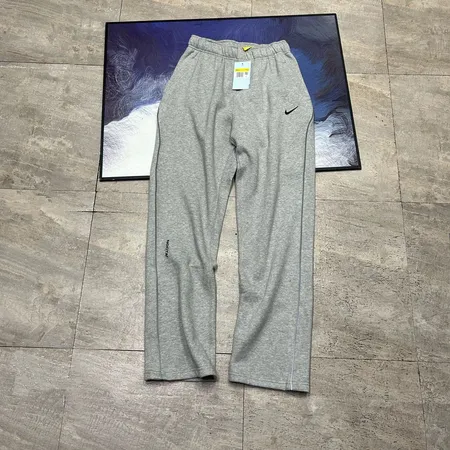 ナイキ トレーニングパンツ