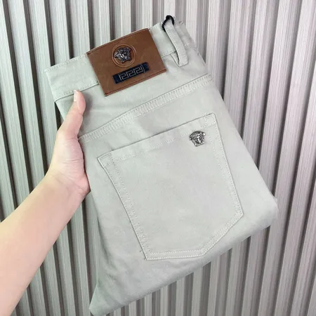 ヴェルサーチ ジーンズ