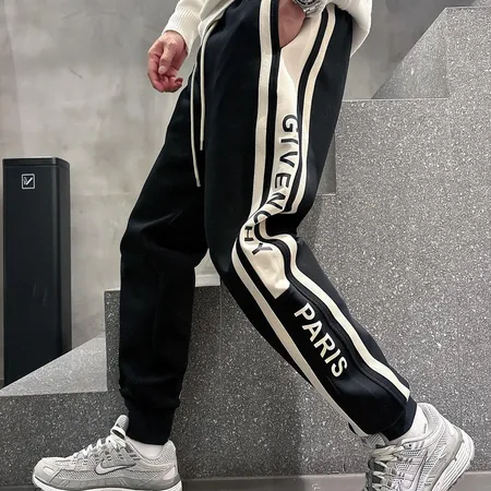 ジバンシィ カジュアルパンツ