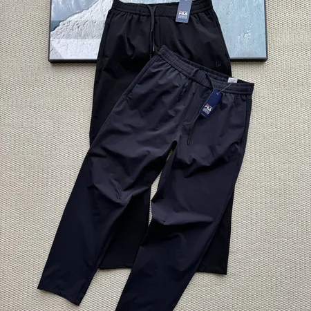 フィラ カジュアルパンツ