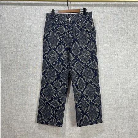 ルイヴィトン カジュアルパンツ