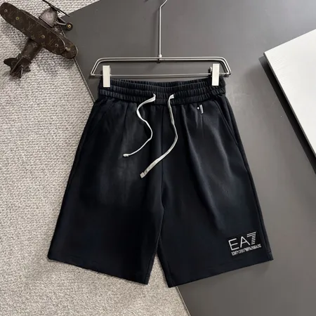 アルマーニ ショートパンツ