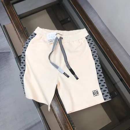 ロエベ ショートパンツ