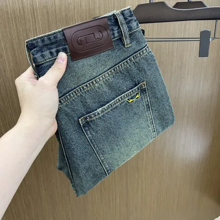 フェンディ ジーンズ