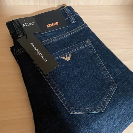 アルマーニ ジーンズ