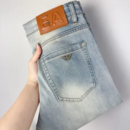 アルマーニ ジーンズ