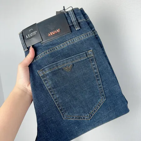 アルマーニ ジーンズ