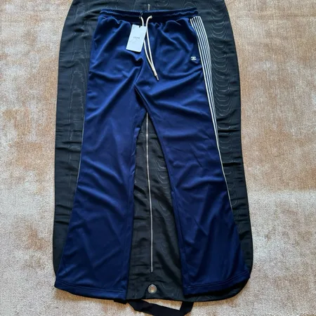 セリーヌ カジュアルパンツ