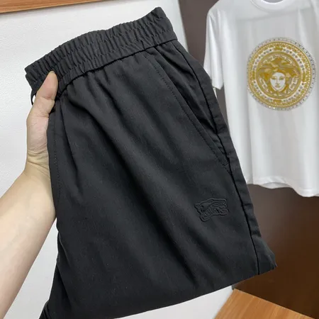 バーバリー ス カジュアルパンツ