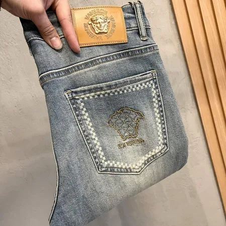 ヴェルサーチ ジーンズ