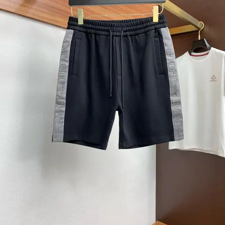 アルマーニ ショートパンツ