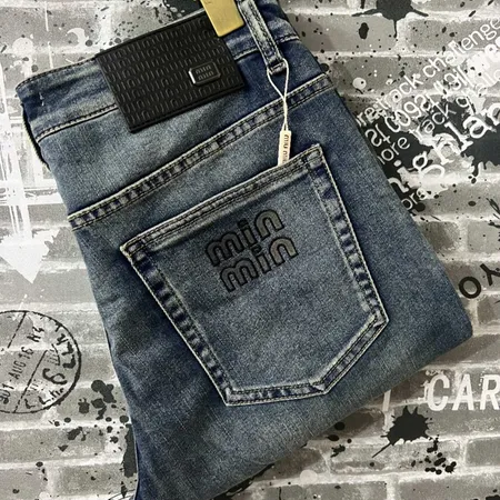 ミュウミュウ ジーンズ