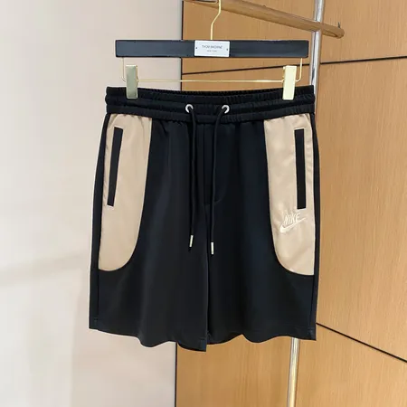 ナイキ ショートパンツ