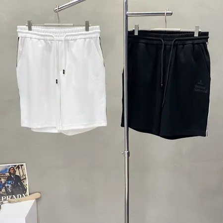 ヴィヴィアン・ウエストウッド ショートパンツ