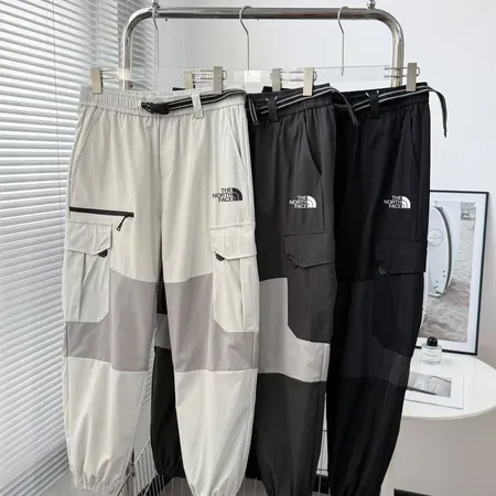 バーバリー ス カジュアルパンツ