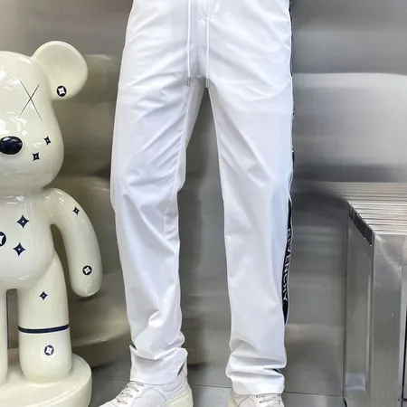 ジバンシィ カジュアルパンツ